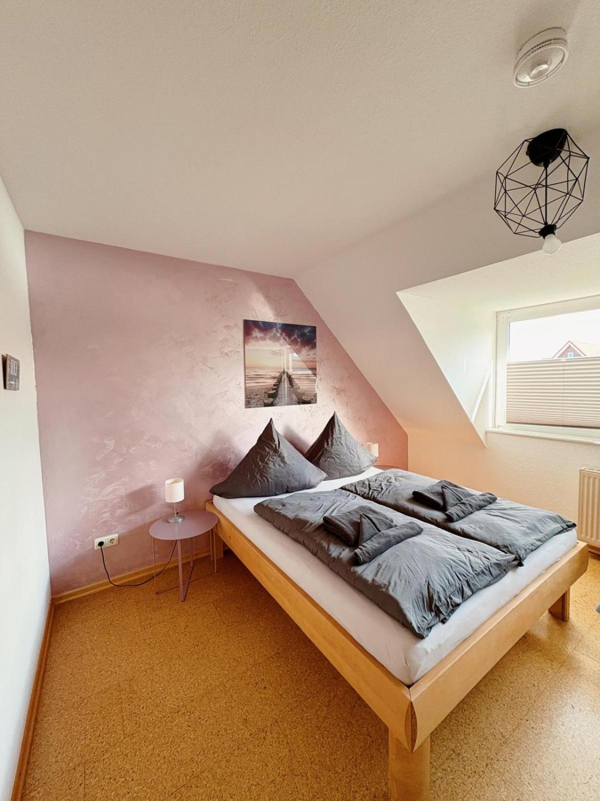 Ferienwohnung KÖÖK II - Der Strand ist zum greifen nah.... Neuharlingersiel Exterior foto